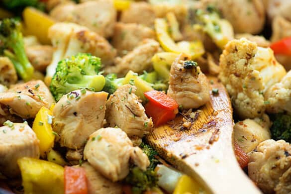 Keto Chicken Stir Fry Recipe | That Low Carb Life