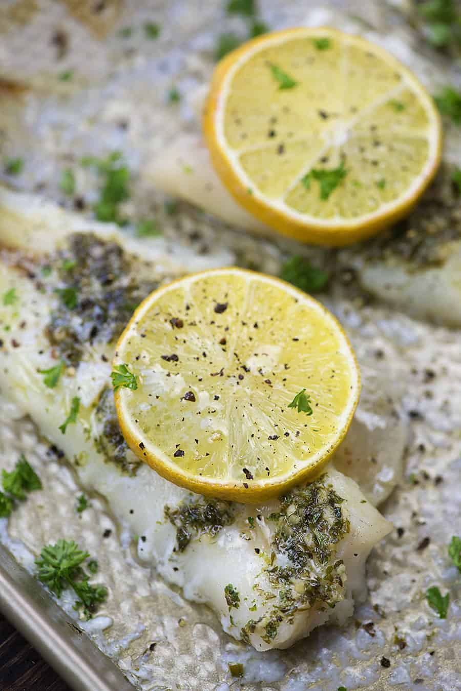 Lemon Baked Cod Recipe - perfect for a quick weeknight meal!