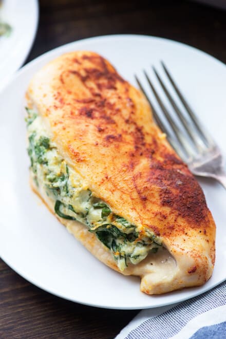 Spinach Stuffed Chicken Breasts - a healthy low carb dinner option!