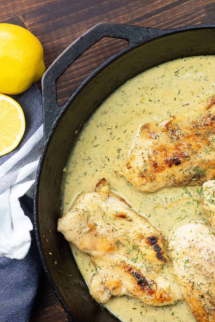 creamy garlic chicken in cast iron skillet