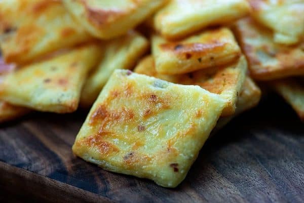 Low Carb Crackers - crispy, crunchy, keto! | ThatLowCarbLife.com