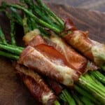 Prosciutto Wrapped Asparagus - there is cream cheese in there keeping things even more delicious, too! #easy #sidedish #lowcarb #keto