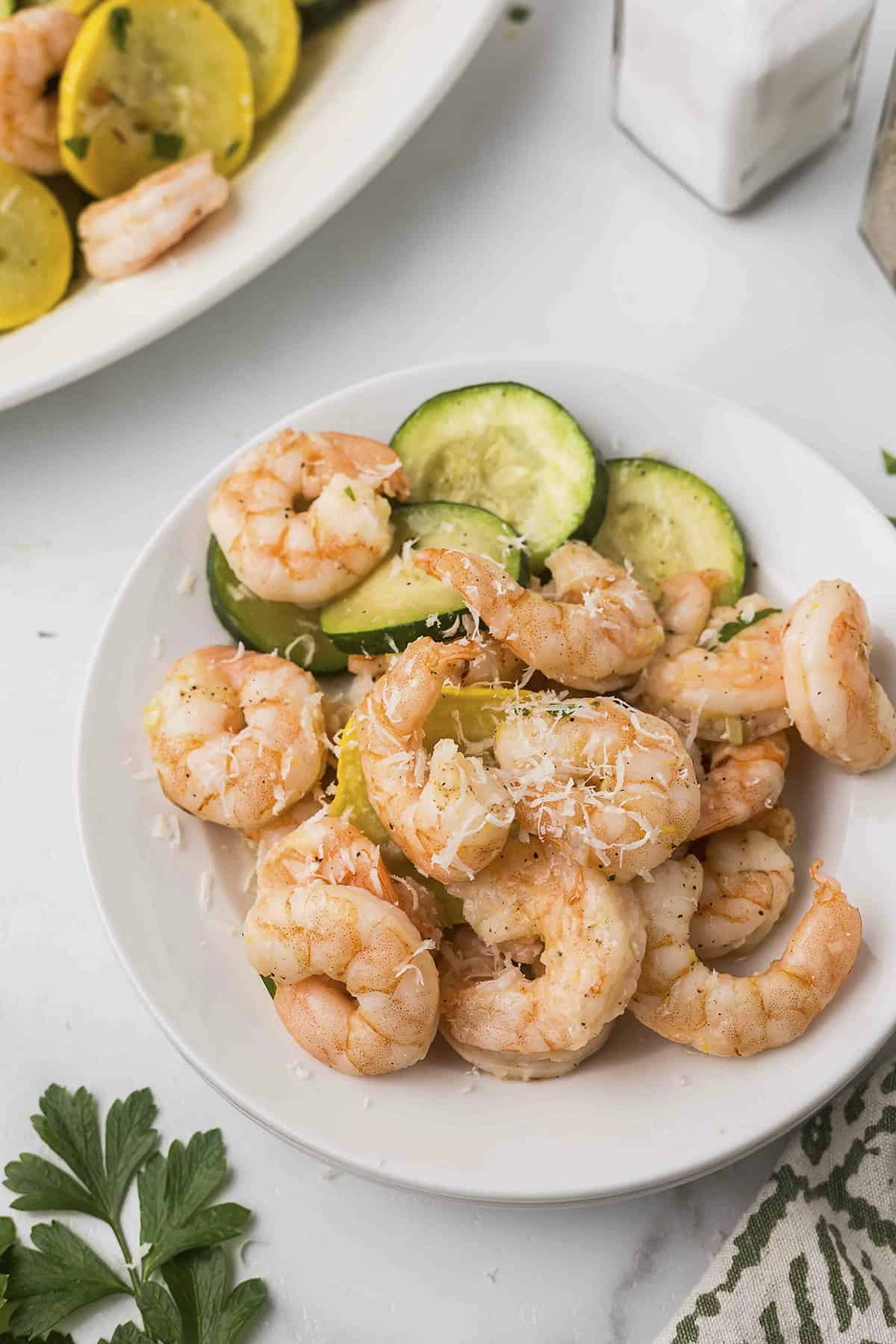 https://thatlowcarblife.com/wp-content/uploads/2018/11/easy-shrimp-scampi.jpg