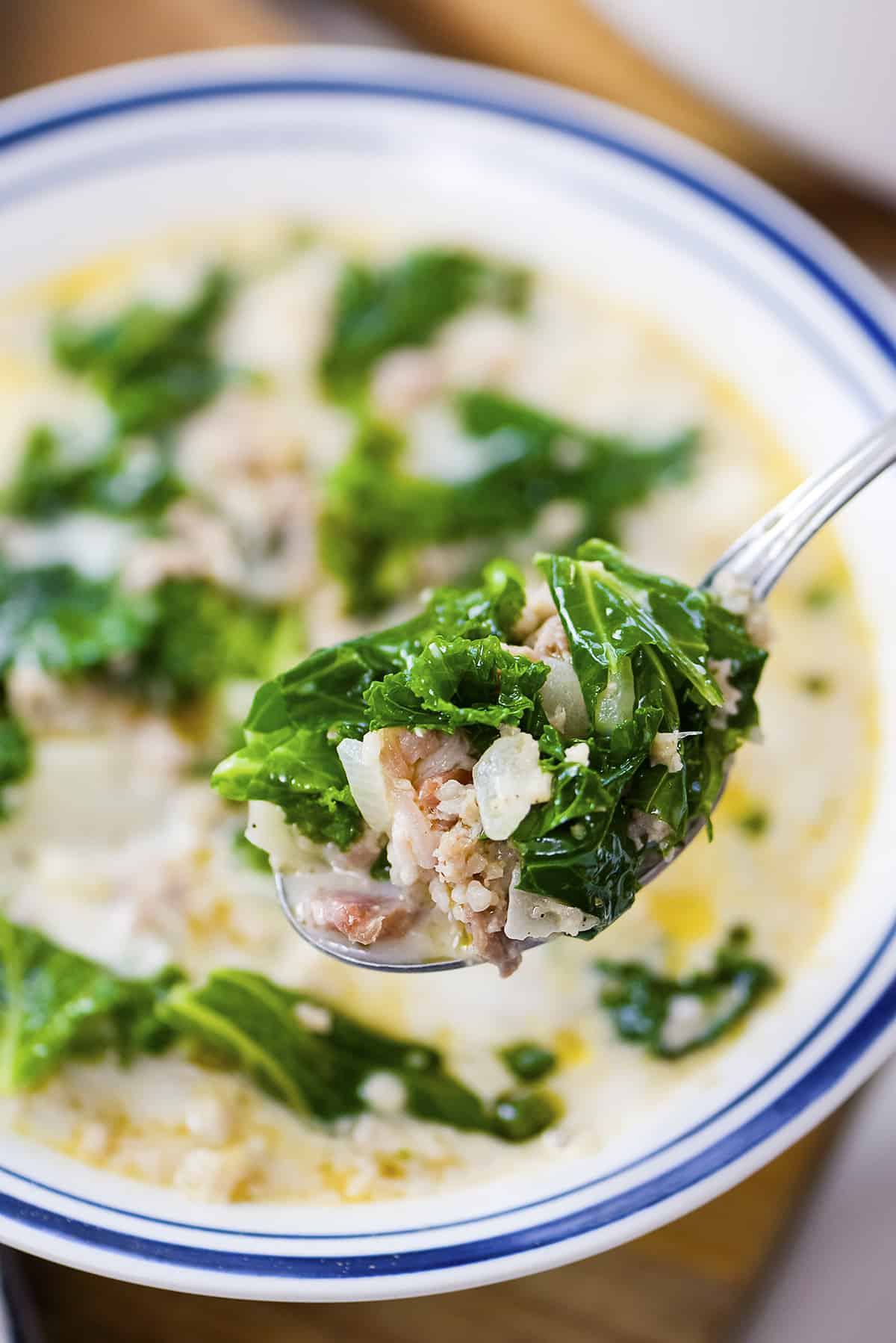 https://thatlowcarblife.com/wp-content/uploads/2018/12/keto-zuppa-toscana-recipe.jpg