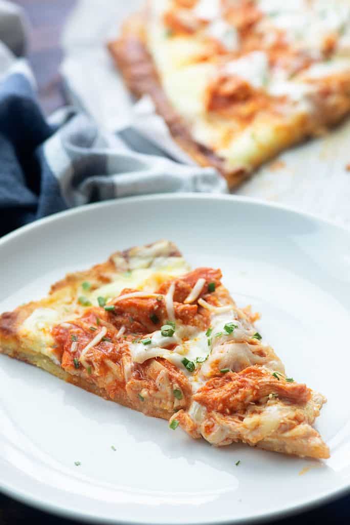 Low Carb Buffalo Chicken Pizza!! #keto #lowcarb #pizza