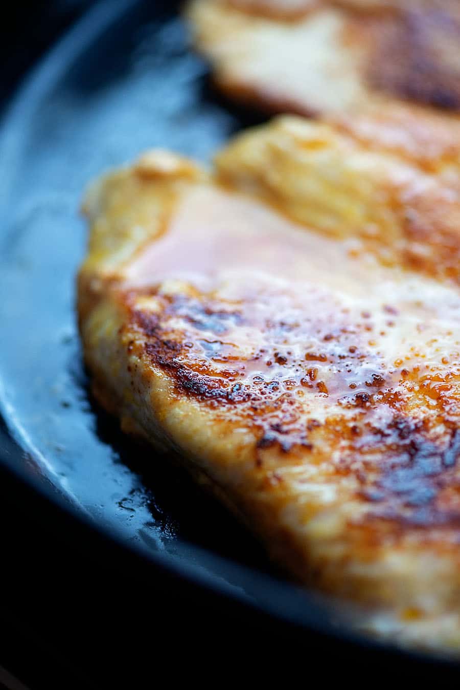 chicken in cast iron skillet