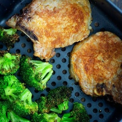 Air fryer pork chops and broccoli