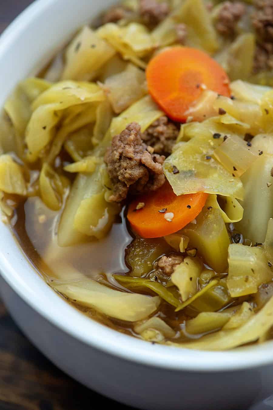 Hamburger Cabbage Soup This hamburger cabbage soup is so delicious