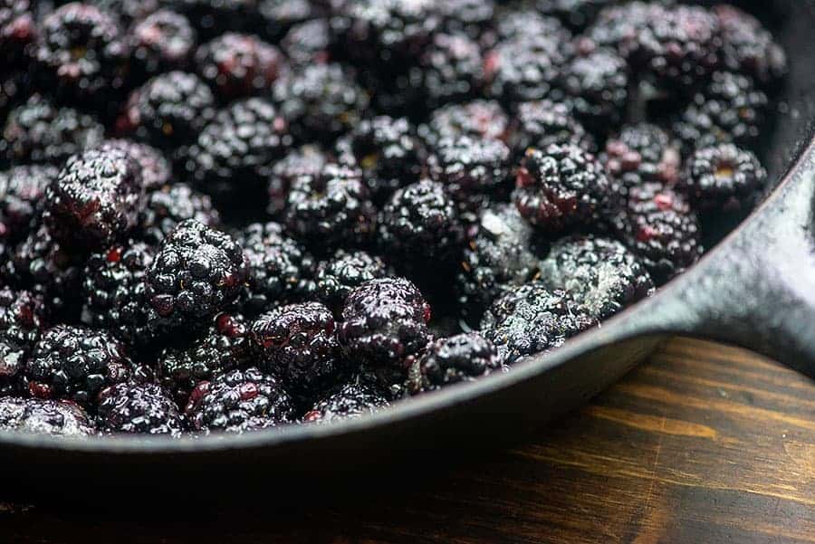 blackberries in cast iron skillet