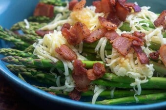 Cheesy Baked Asparagus With Bacon | ThatLowCarbLife.com