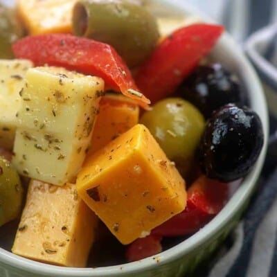 A bowl of fruit