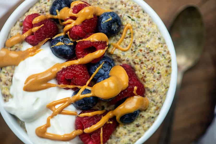 low carb breakfast recipe of hemp hearts and fruit