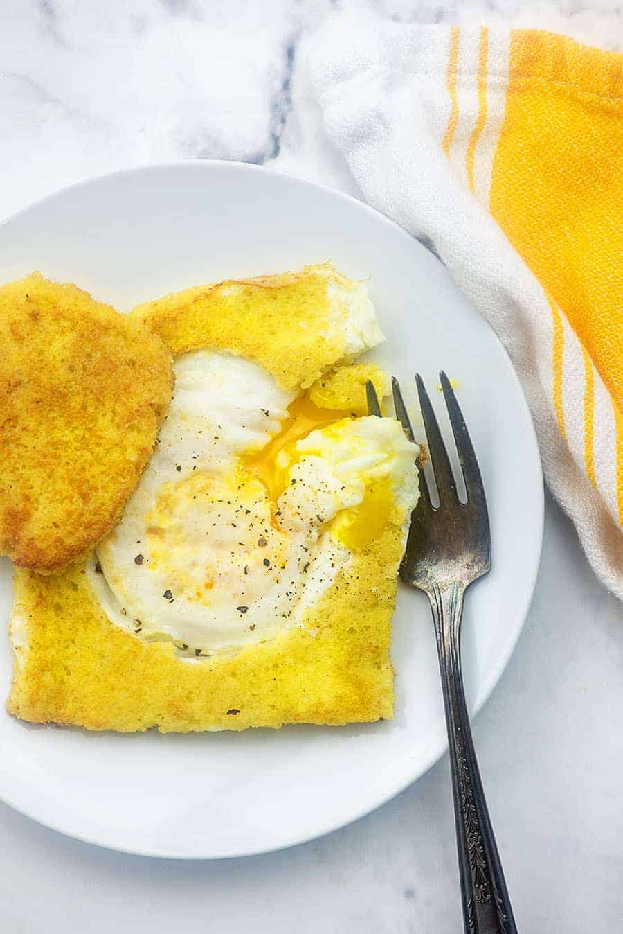 low carb egg in a hole