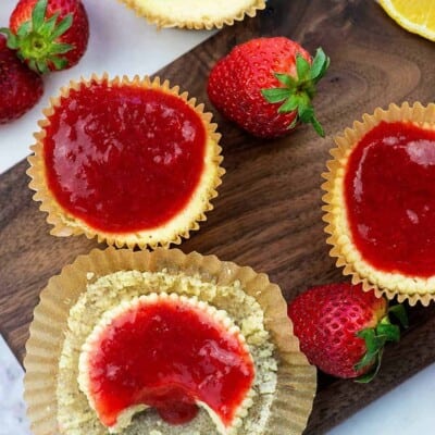 low carb strawberry cheesecake bites