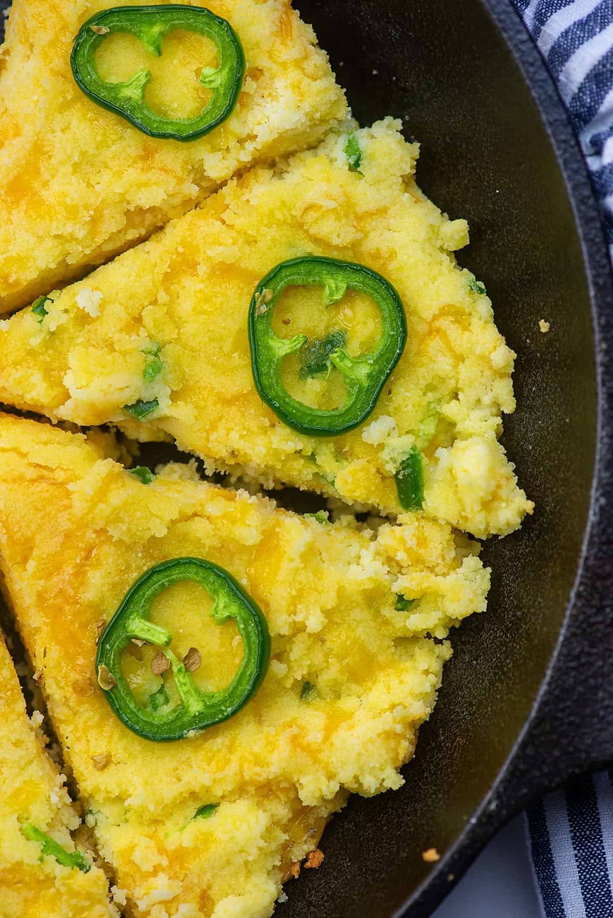 Keto Jalapeno Cheddar Cornbread That Low Carb Life