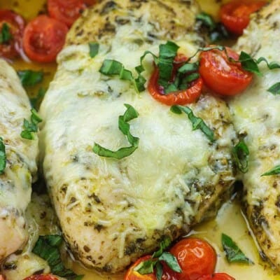 baked chicken pesto with tomatoes