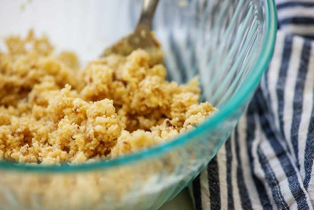 low carb crisp topping in glass bowl