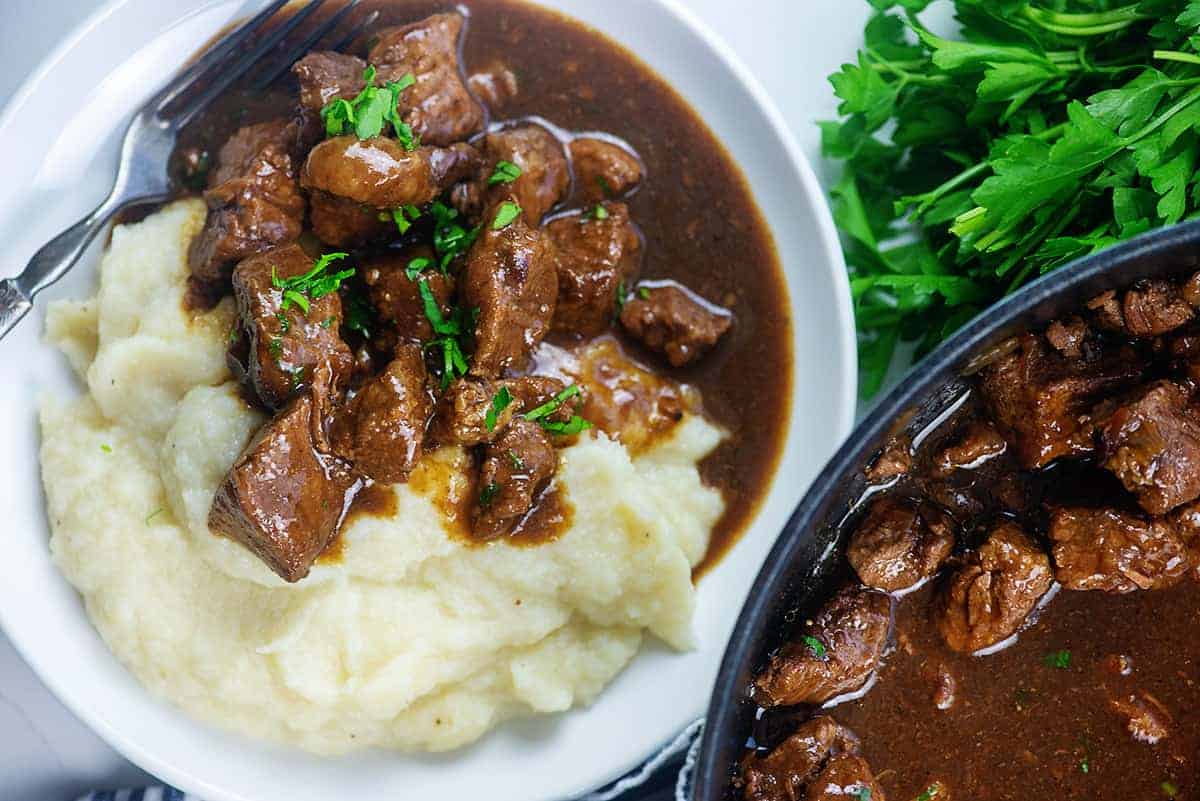 The Best Keto Beef Tips And Gravy - That Low Carb Life