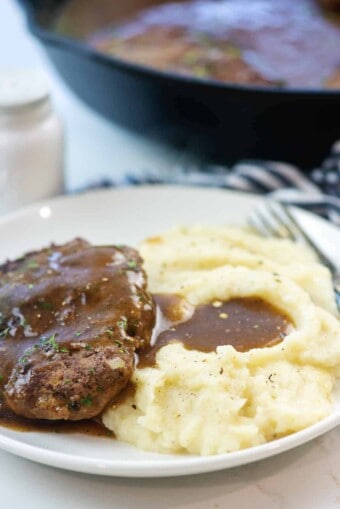 Keto Salisbury Steak - Pure Comfort Food! - That Low Carb Life