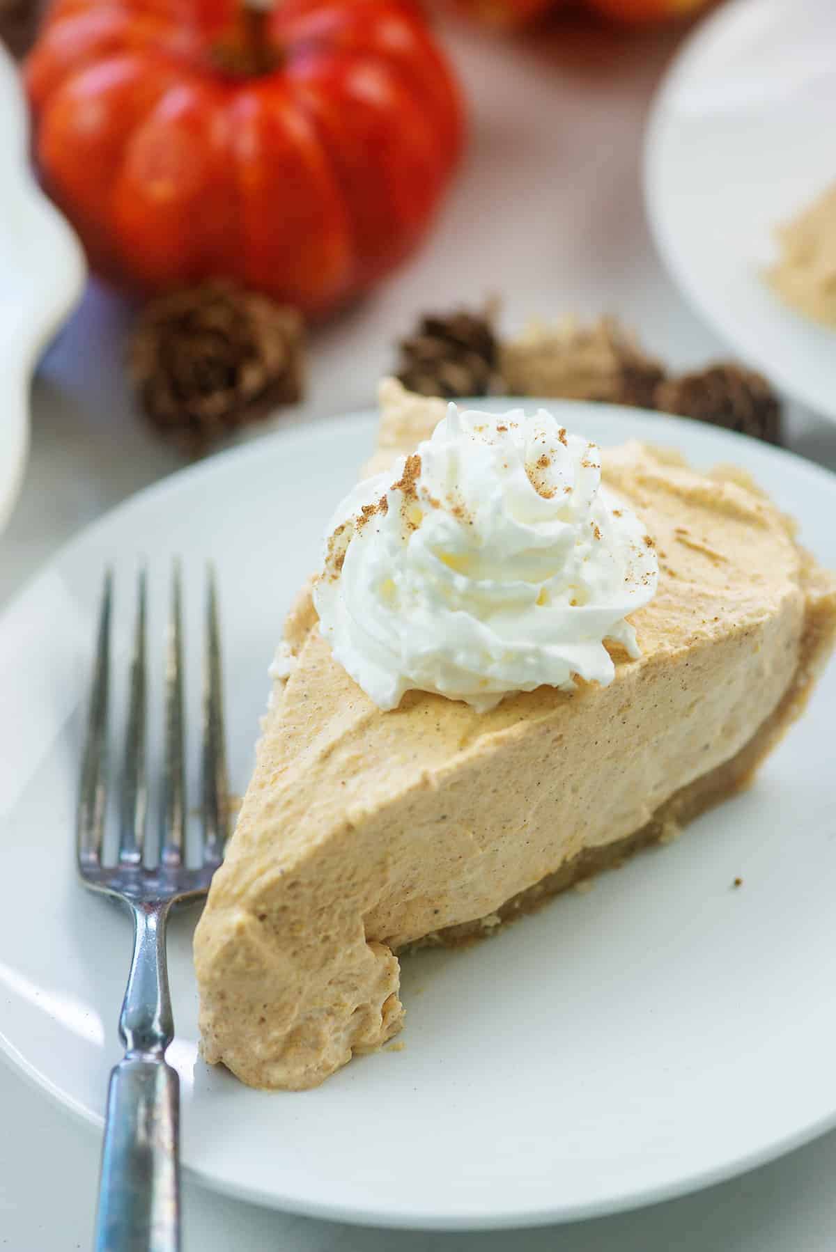 The BEST Keto No Bake Pumpkin Pie - That Low Carb Life
