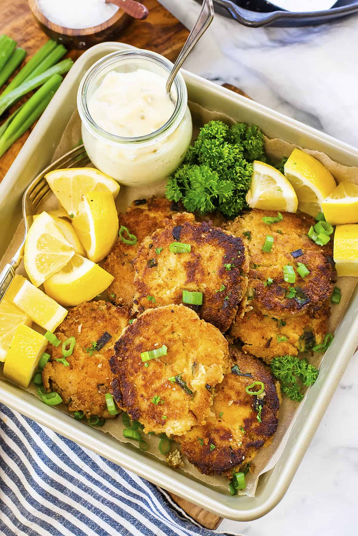 Keto crab cakes on tray.