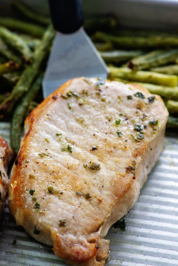 Baked Ranch Pork Chops & Green Beans - That Low Carb Life