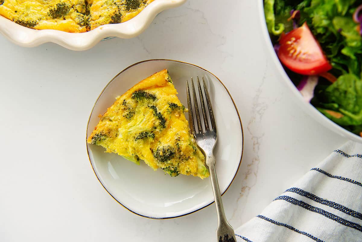 overhead view of keto quiche on plate.