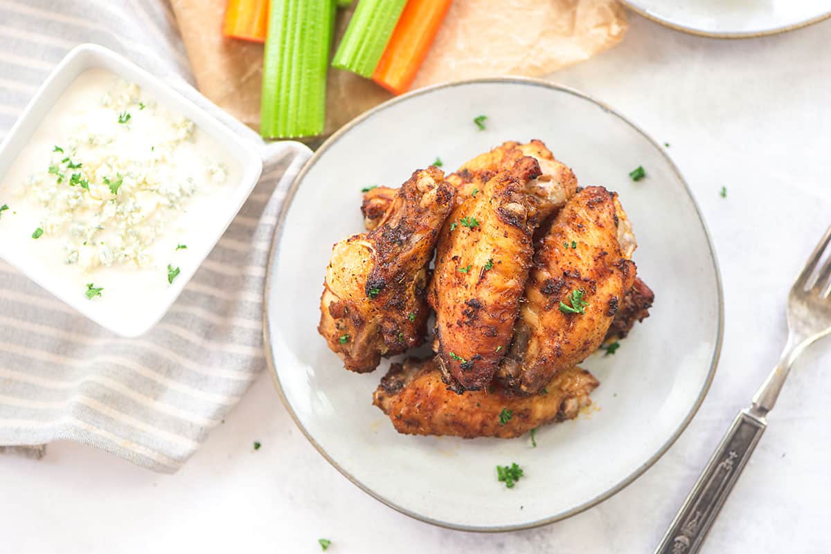 Dry Rub Chicken Wings | That Low Carb Life