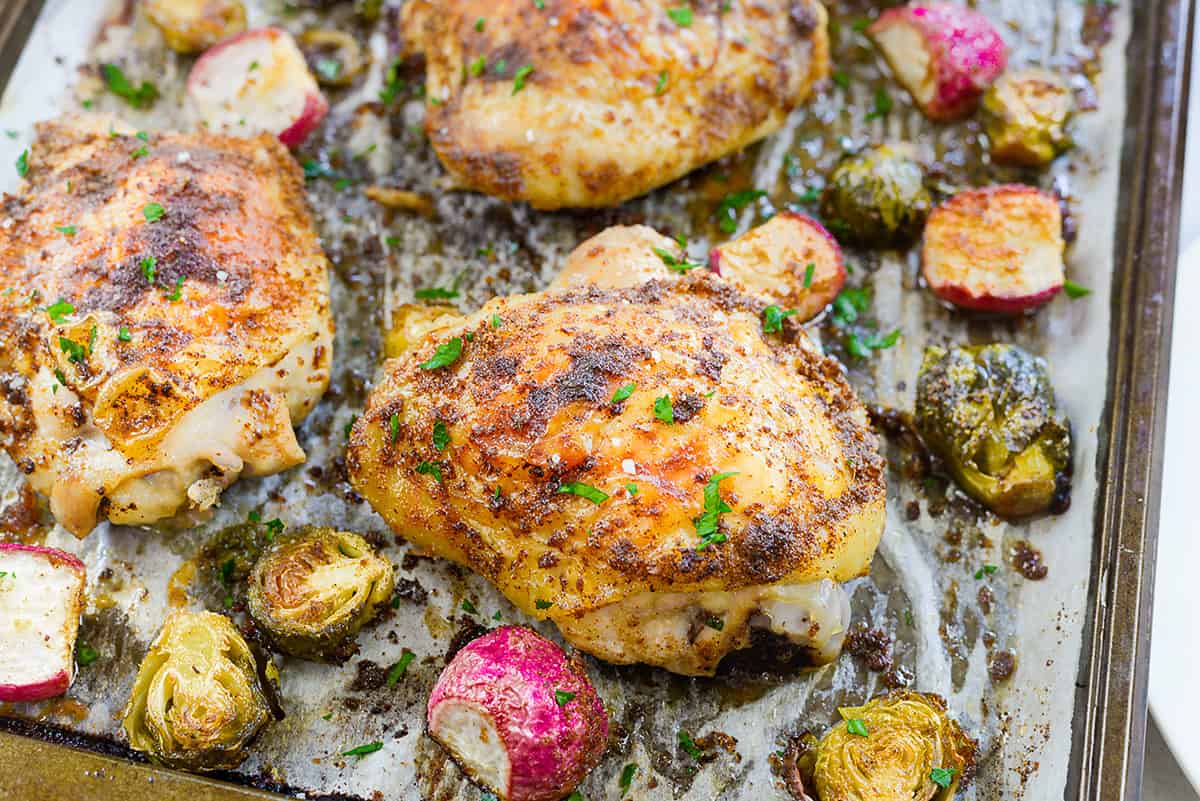 Crispy Baked Sheet Pan Chicken Thighs | That Low Carb Life