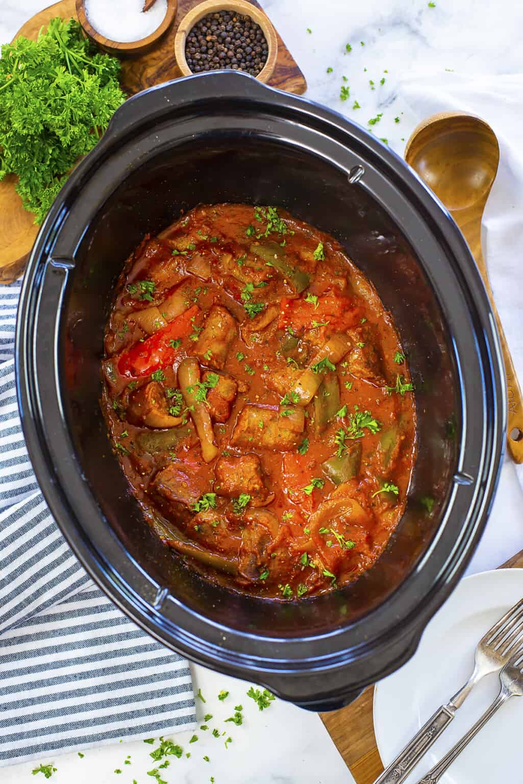 Crockpot Sausage and Peppers That Low Carb Life